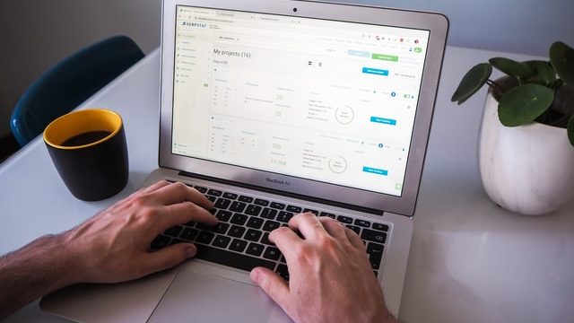 Inilah Manfaat Menggunakan LSI Keyword di Konten Website